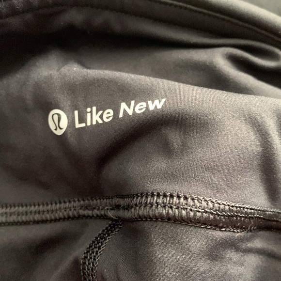 LULULEMON Black With Gold Speckles Speed Wunder Tight size 6 - Picture 10 of 13